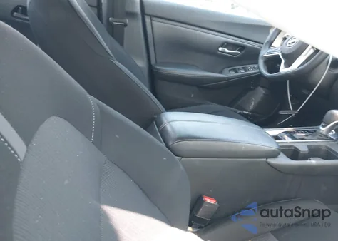 2024 Nissan Sentra Sv Xtronic Cvt z USA, uszkodzony, nr VIN 3N1AB8CV0RY379690